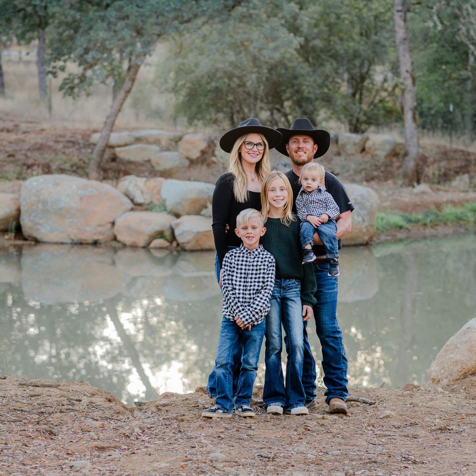 Family owners of Roseville Concrete Solutions providing professional masonry and paving services to the Placer County community since 2007.