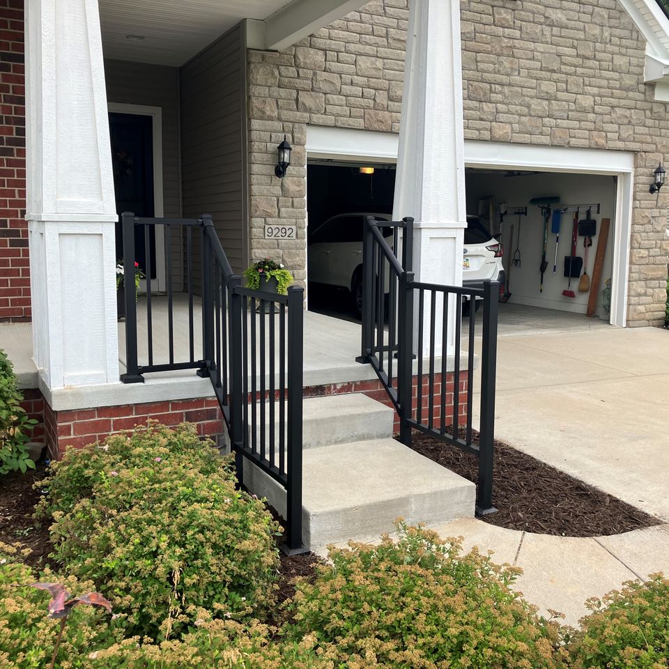 Hyatts front porch photo