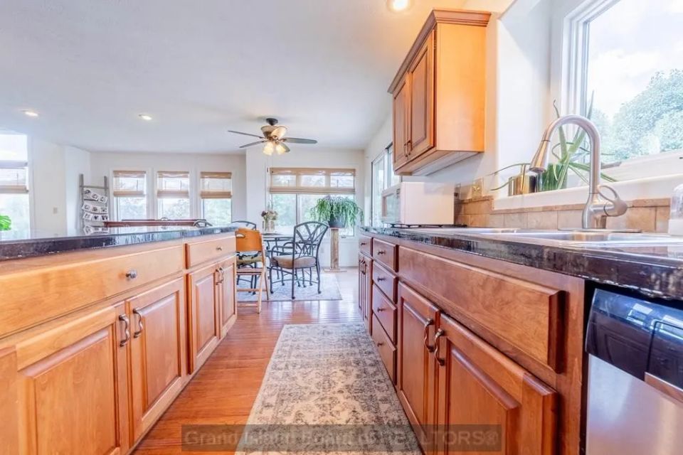 4118 fleetwood rd grand island b 5