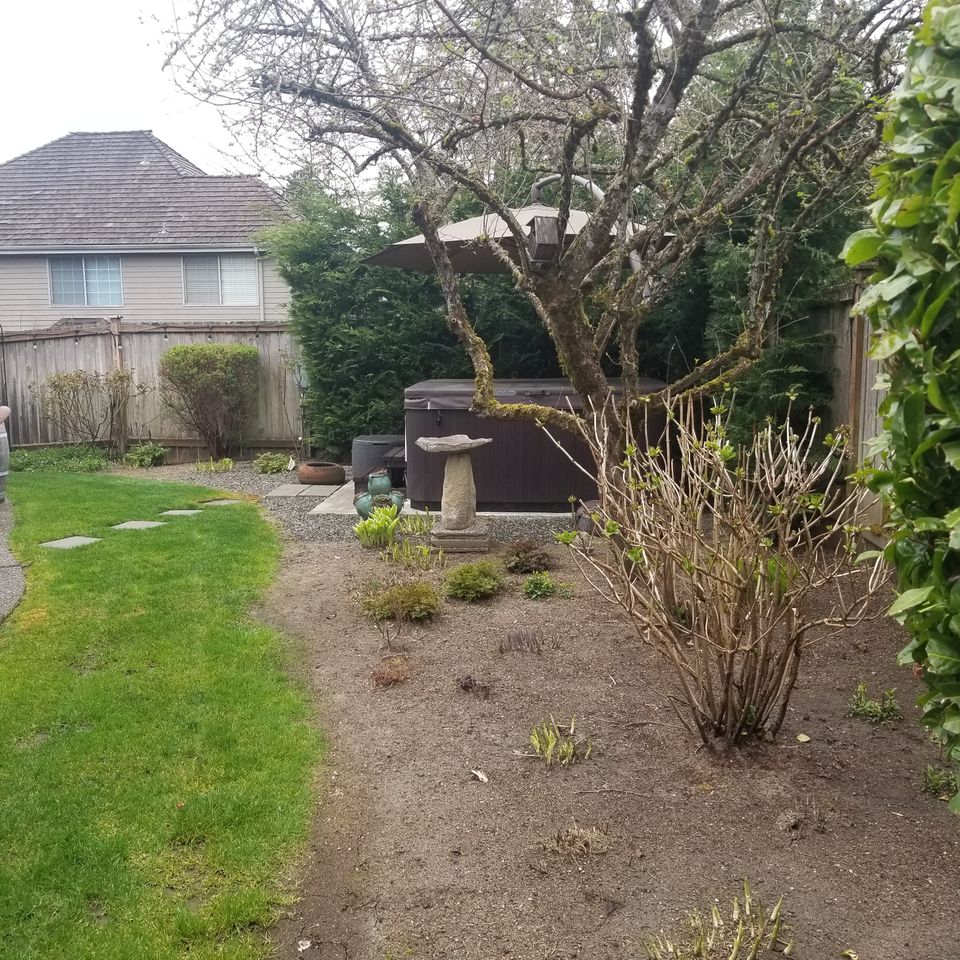 Tenace exterior before 8