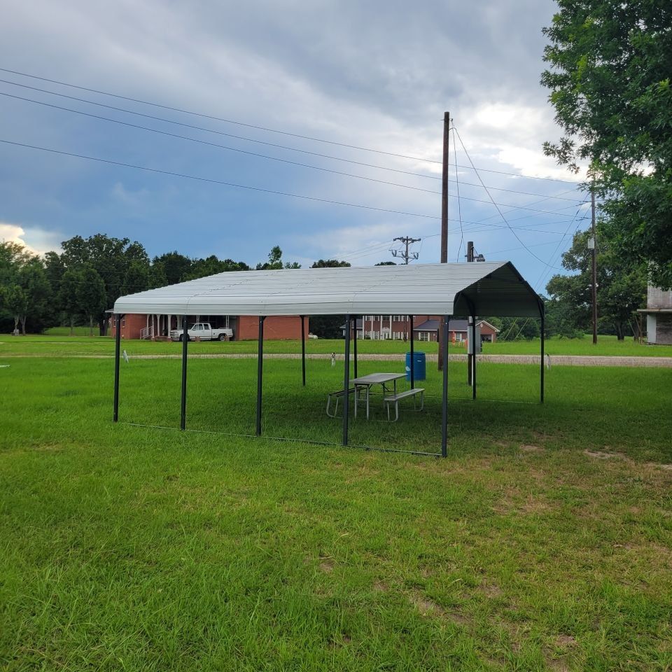 New awning finished    volunteers 5