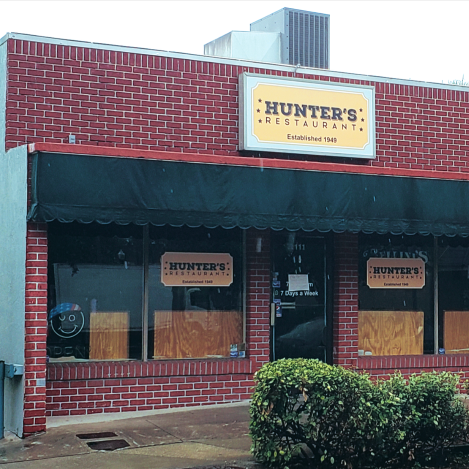 Hunters building mug png 2599×1819 