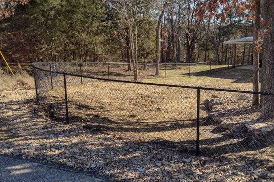 custom chain link fence rounded corners