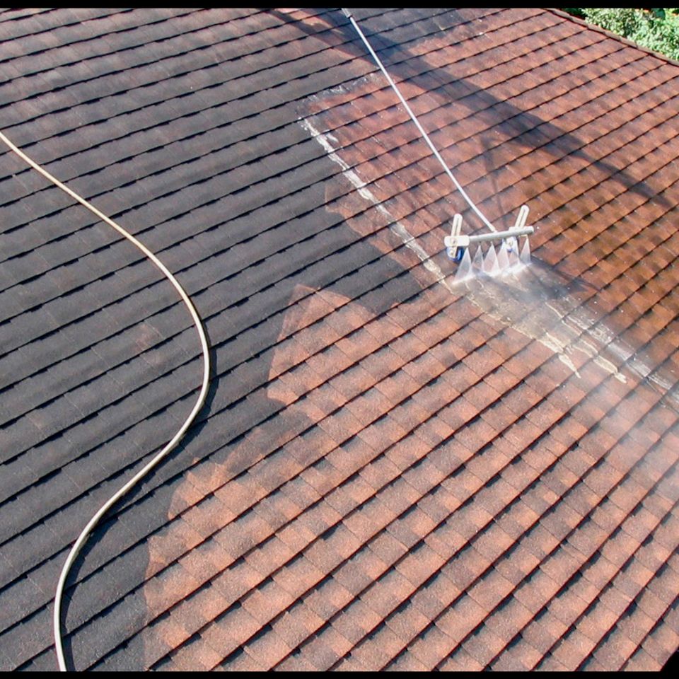 Low pressure roof washing