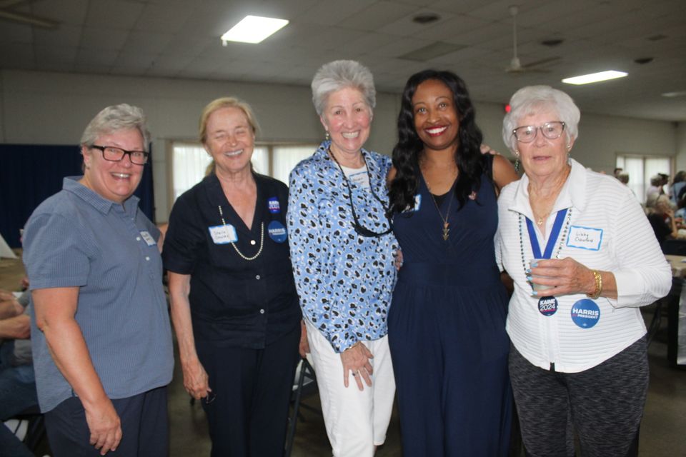 Leslie mehta with dems 3