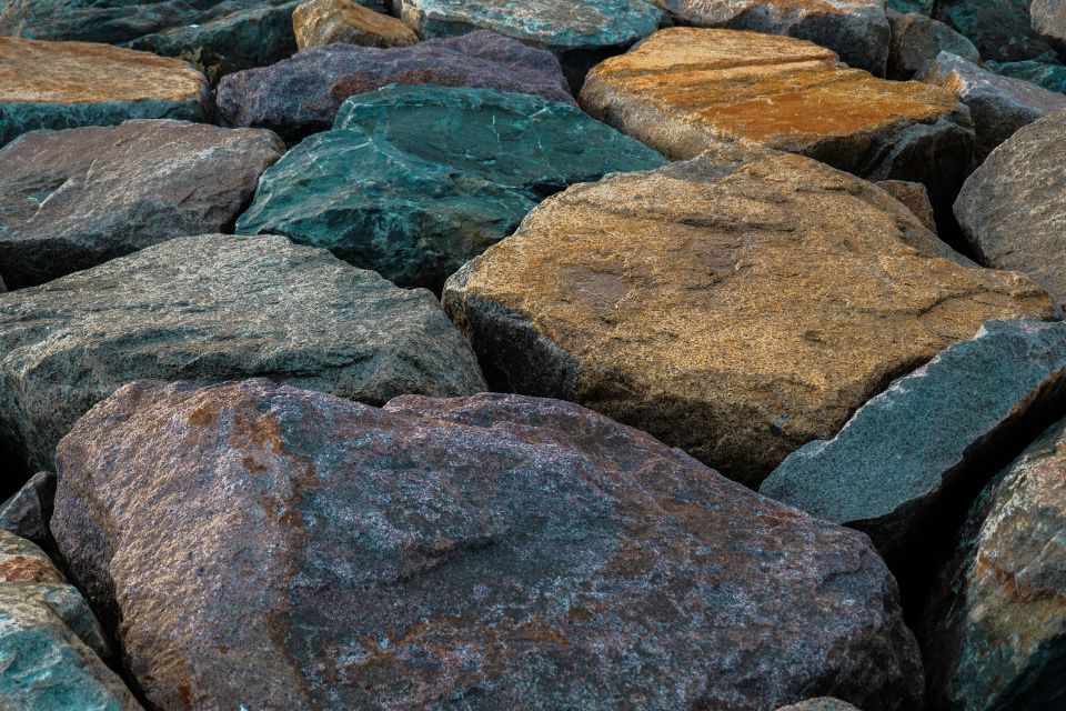 boulders and landscape rocks