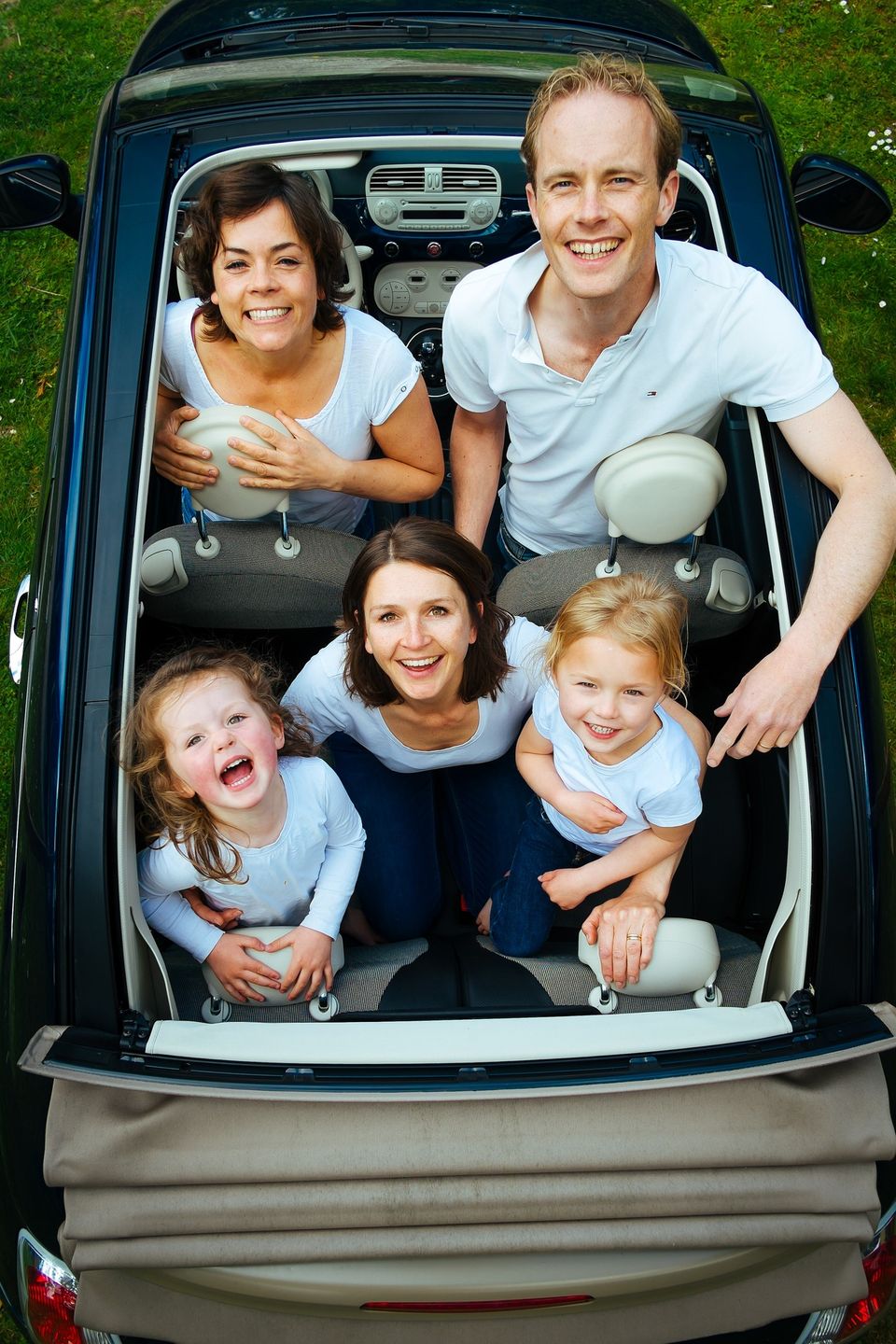 Family gf8f7eb8cd 1920