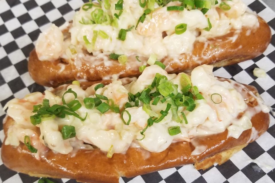 Shrimp roll sandwich comfort food street eats honolulu