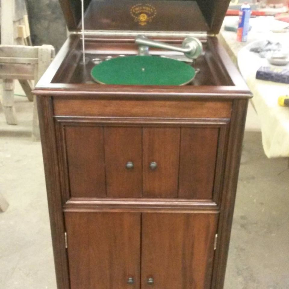 After columbia grafonola type g2 and it all works