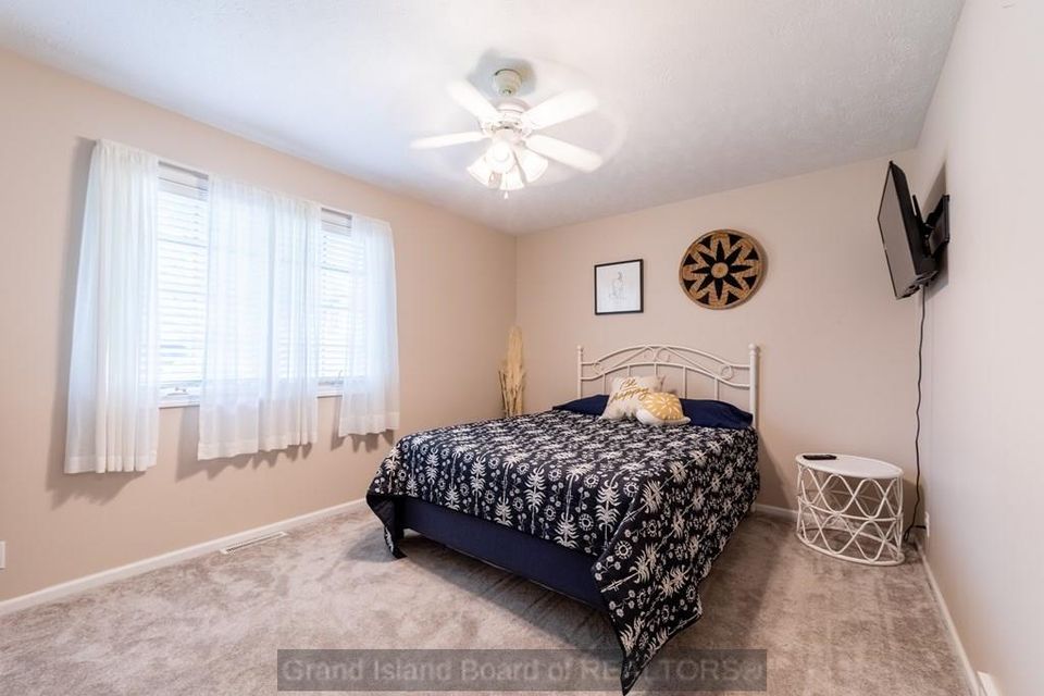 15 via trivoli grand island  ne 68803 c 2