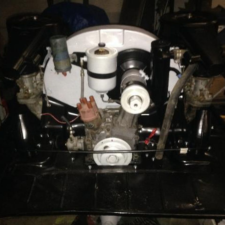 Porsche 912 engine completed 600x450