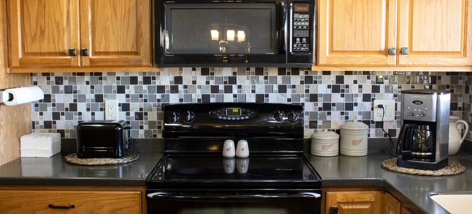 Ohlsen back splash