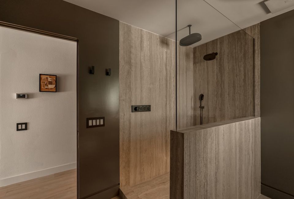 Photo 1763485956293 873ea83bf095