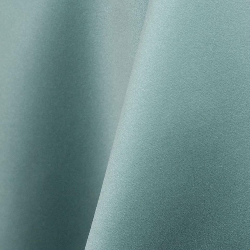 Lamour matte satin lagoon 657