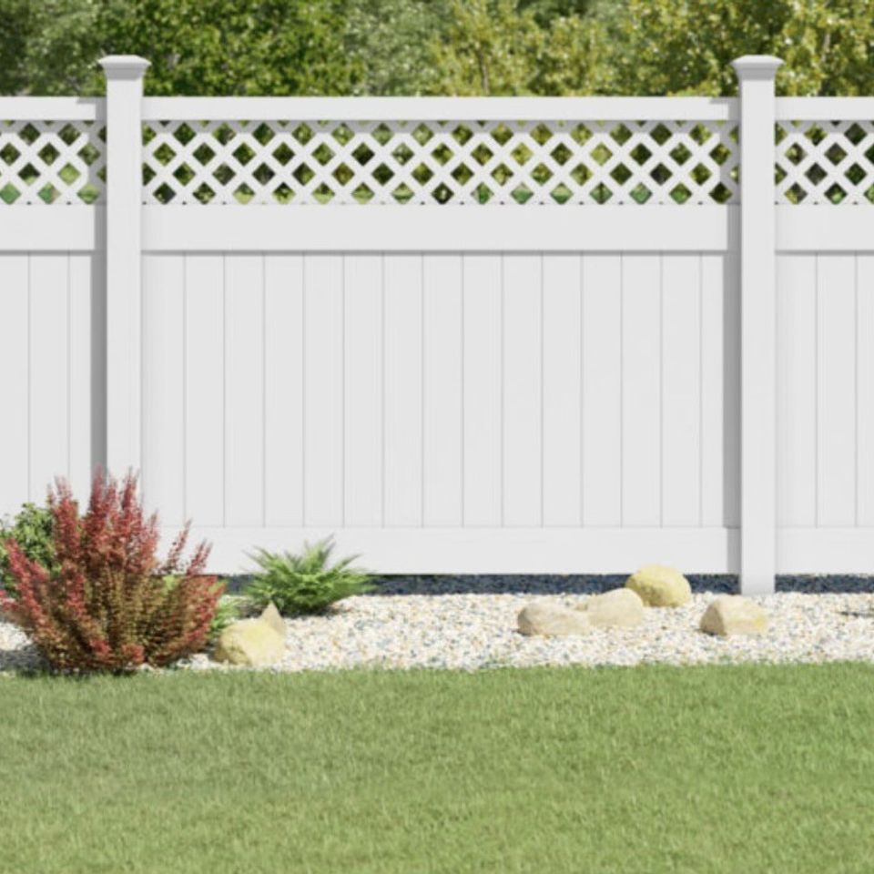 White vinyl lattice