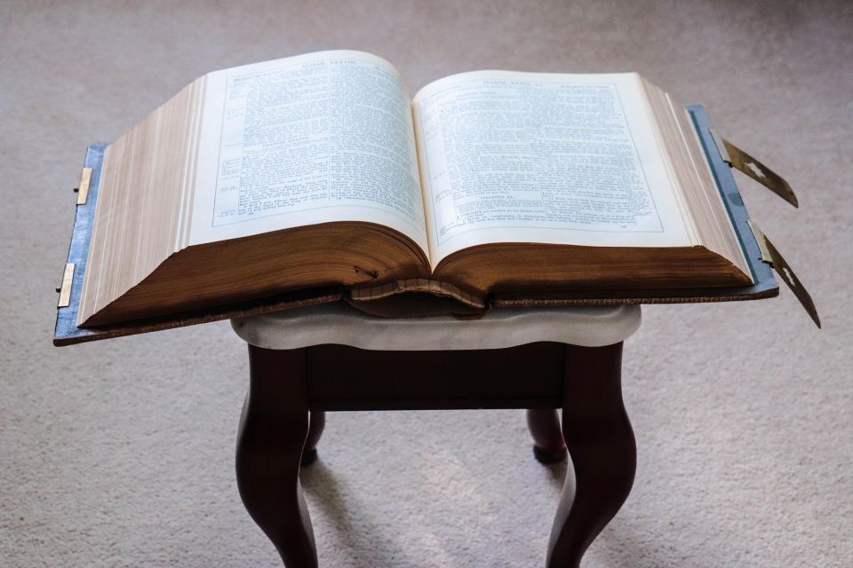 Bible g3311eadcf 1920