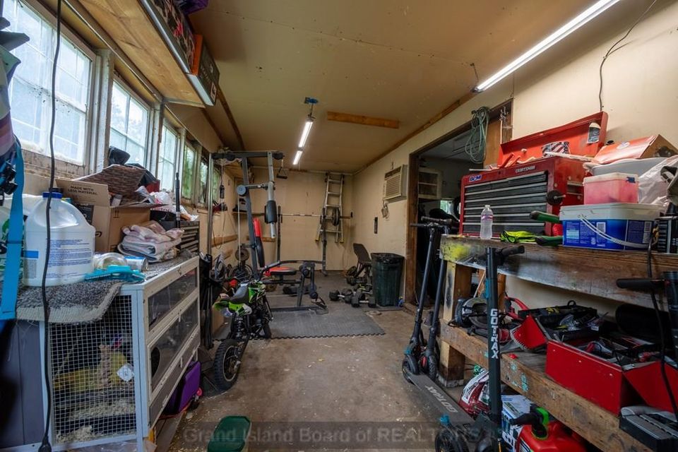 404 d street shelton ne 68876 d 1