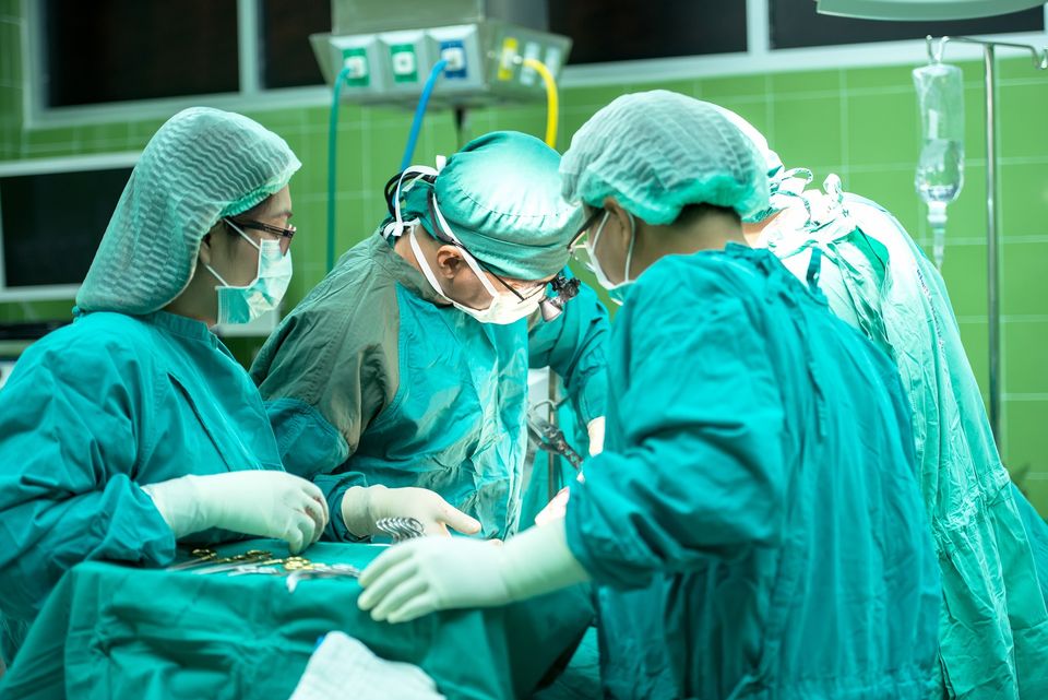 Surgery g76e2a8603 1920