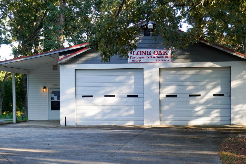 Lone Oak Fire Department and Town Hall