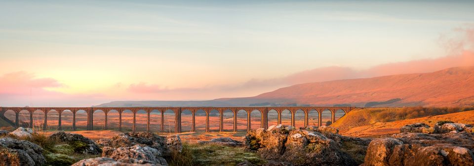 Ribblehead viaduct ge3da008c7 1920