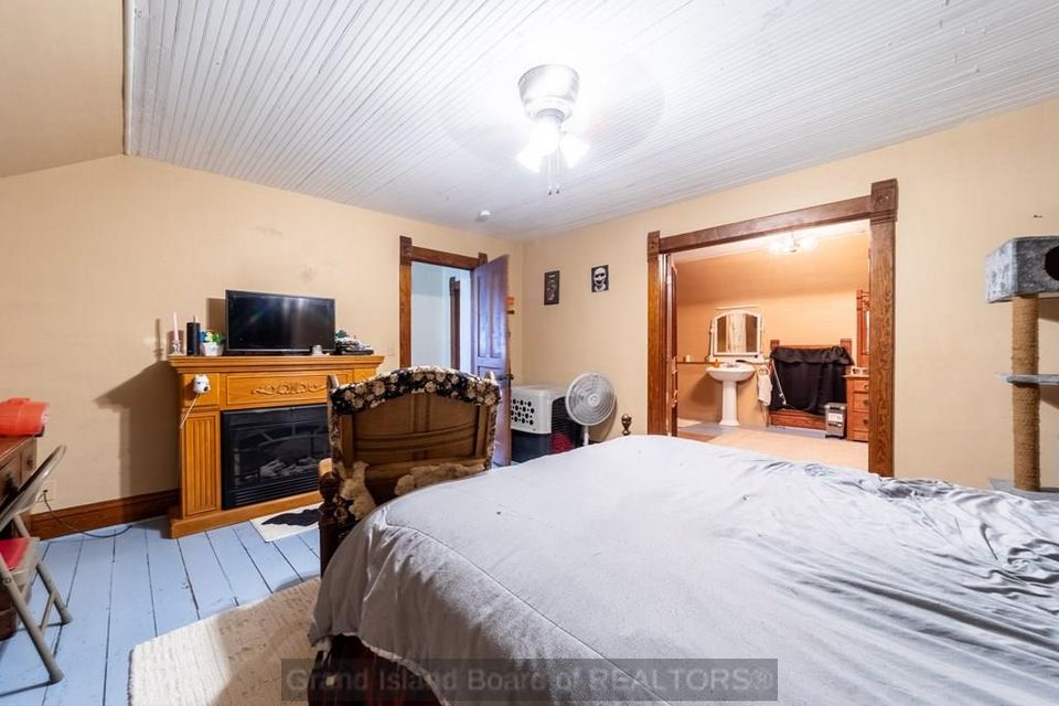 404 d street shelton ne 68876 b 9