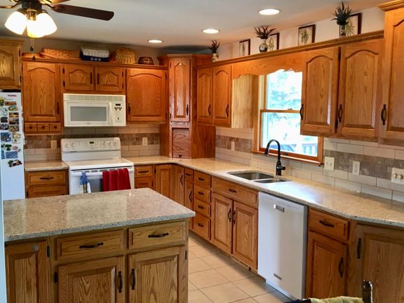  e8cwsg0qnk uzxgb xavw thumb 208e