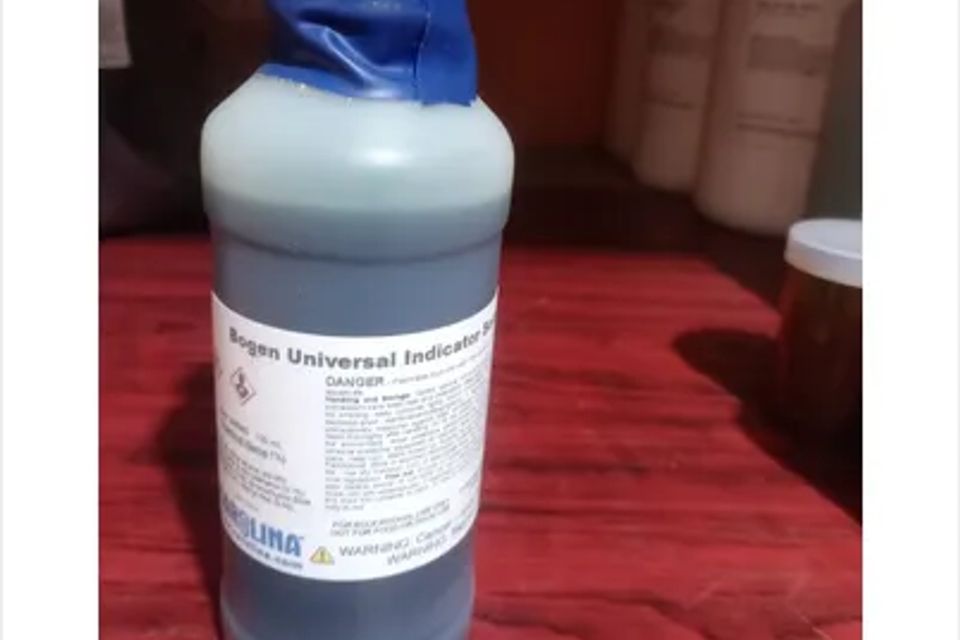 Bogen universal indicator solution original