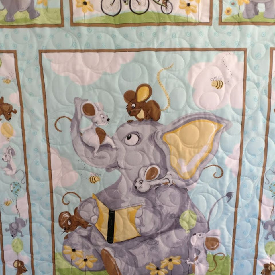 Baby elephant quilt