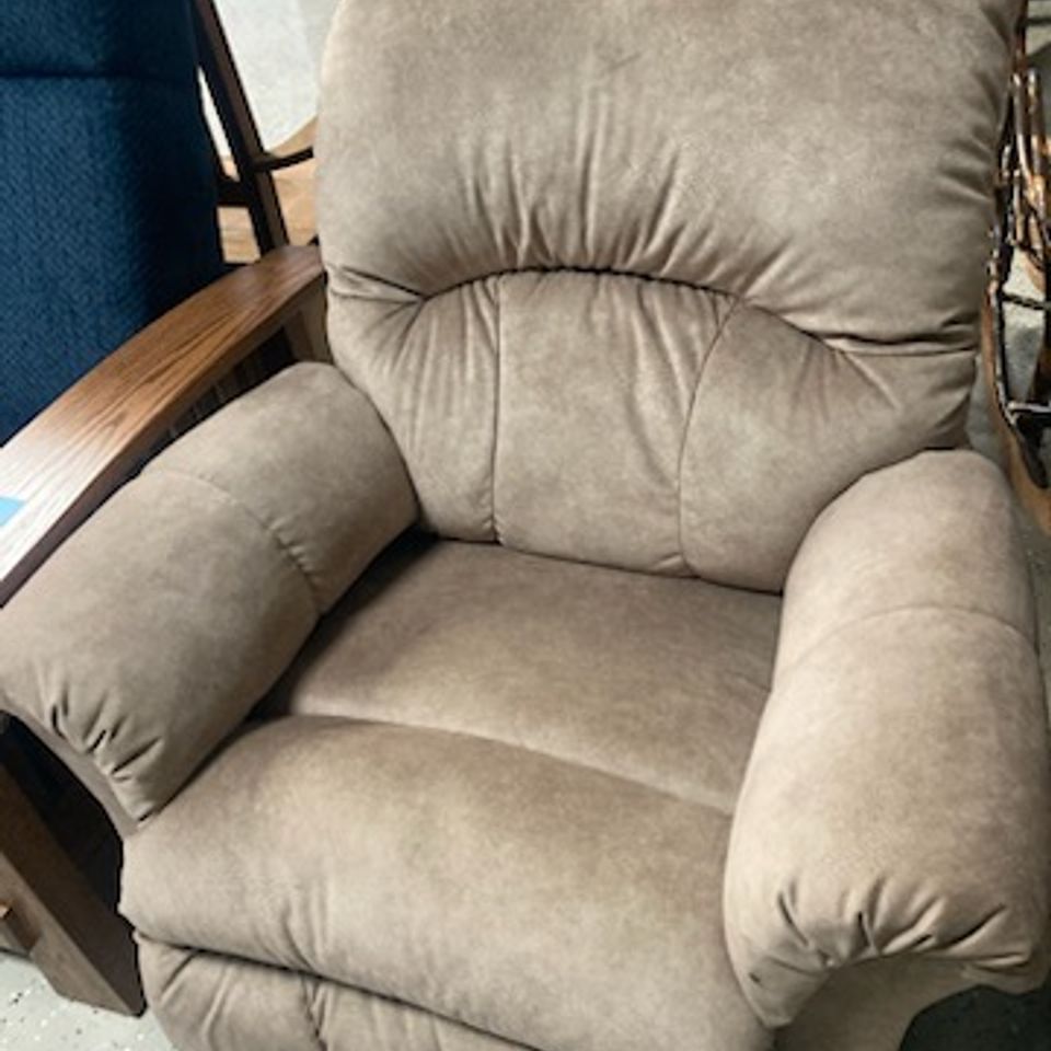 Add living room chair 10