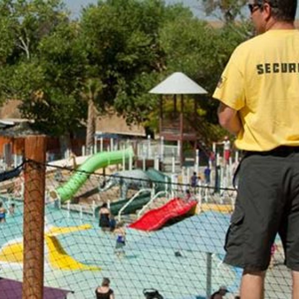 Red oak security water park 800x300