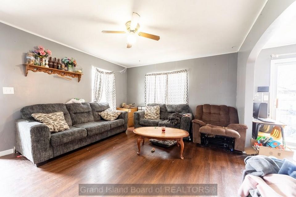 813 n adams grand island  ne 68803 a 6