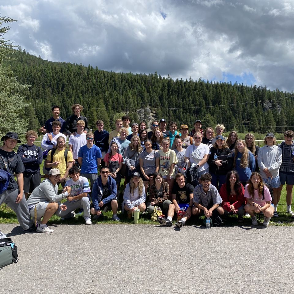 Senior class photo 2023   edited