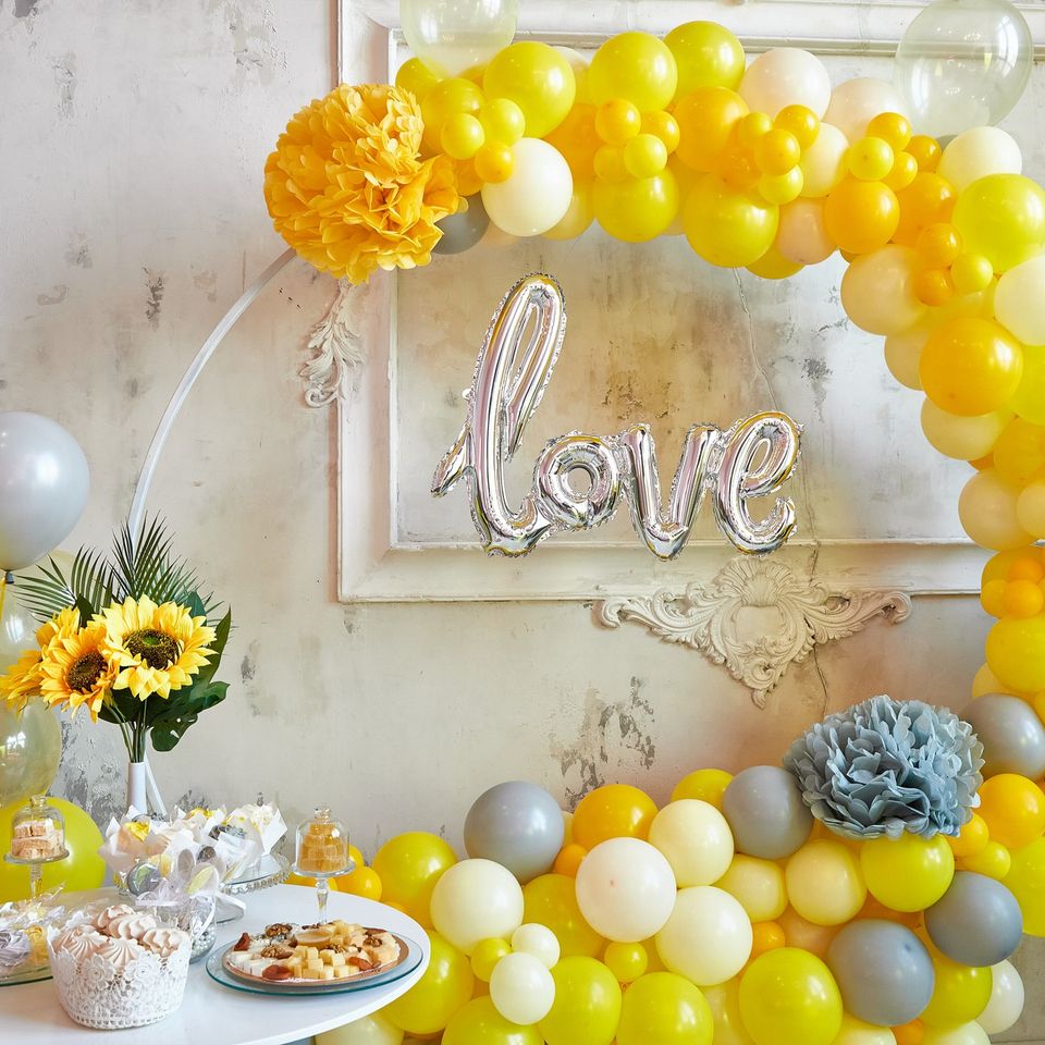 Balloon Decorator