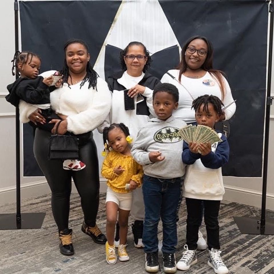 366668386 39026b6e 2e85 4762 8362 e692c9244fe8