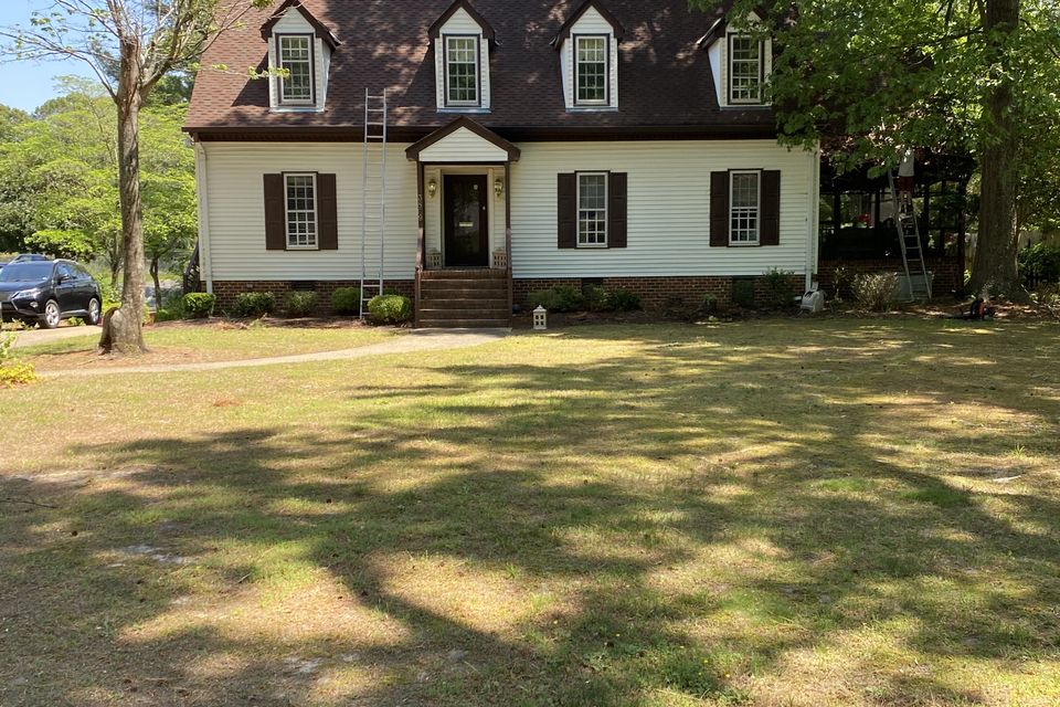 Chesapeake home with new roof complete job