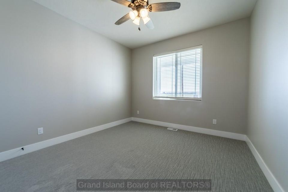 3760 lilac ln grand island  ne 68803 c 5