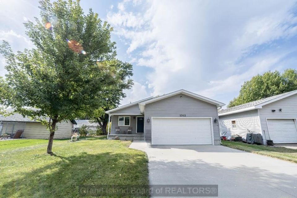 1312 n ruby ave grand island a 1