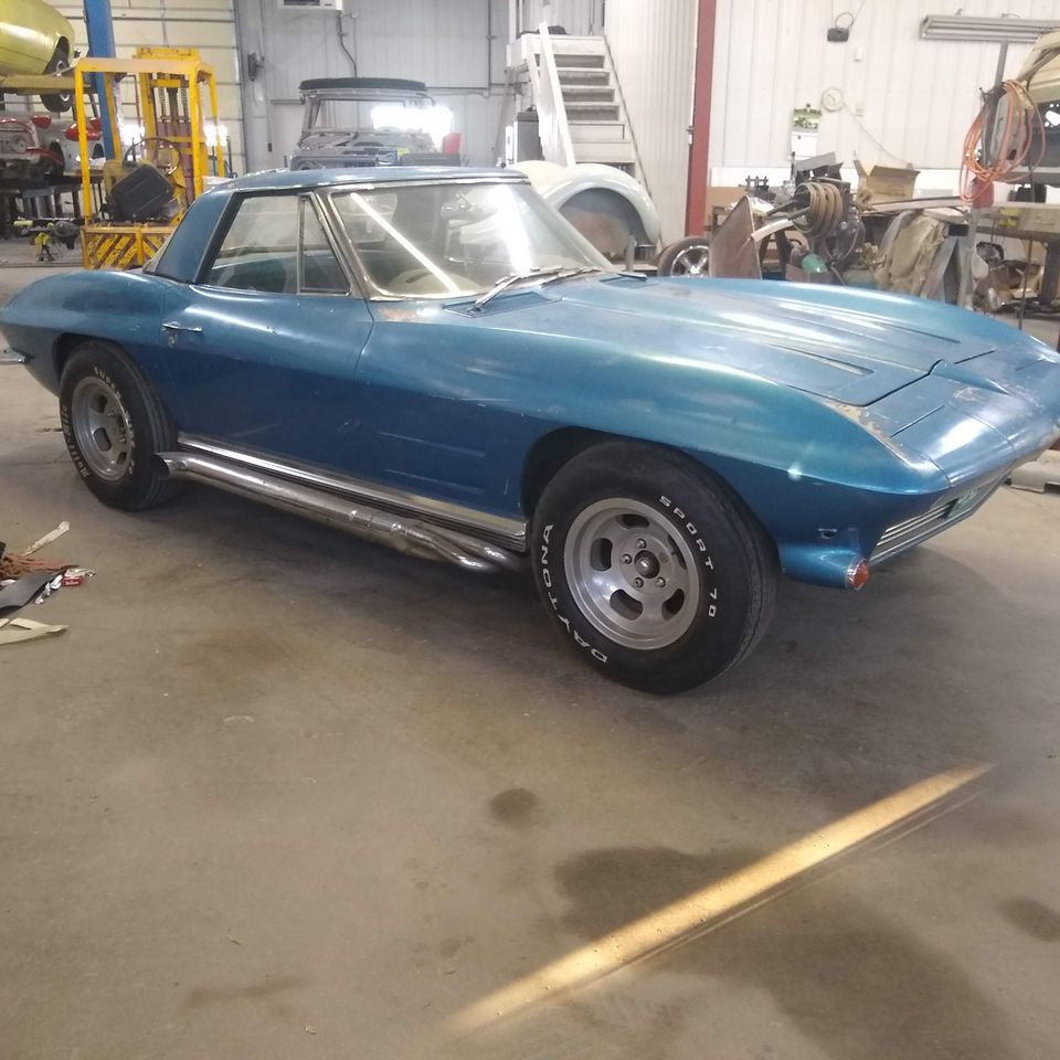 1964 chevy corvette pic 8