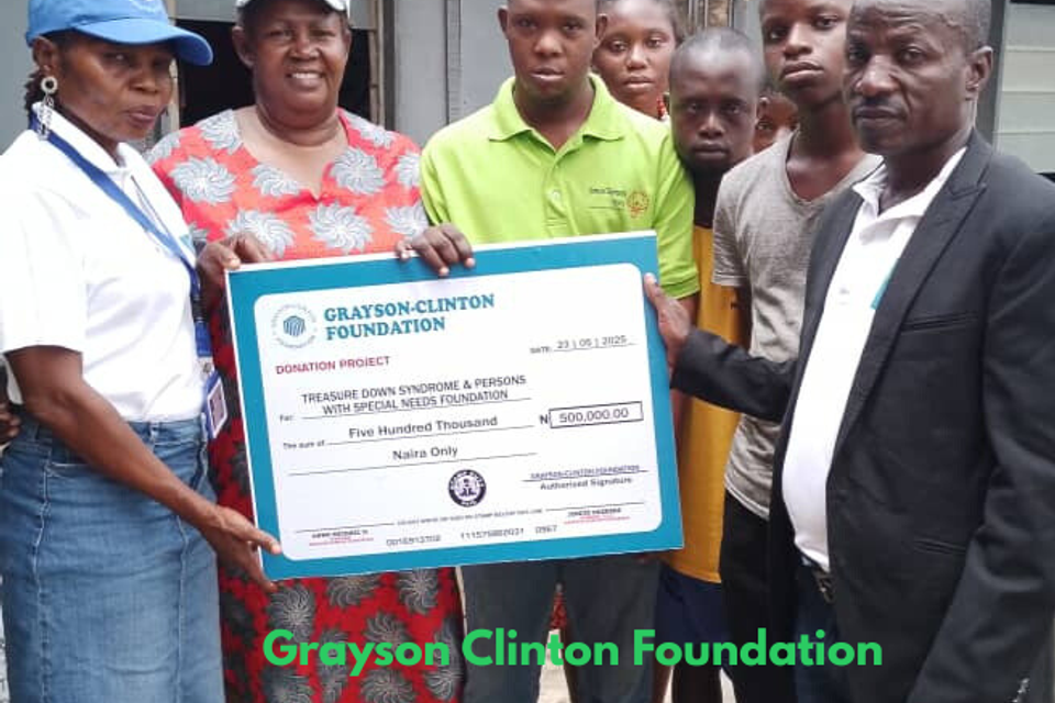 Grayson clinton foundation