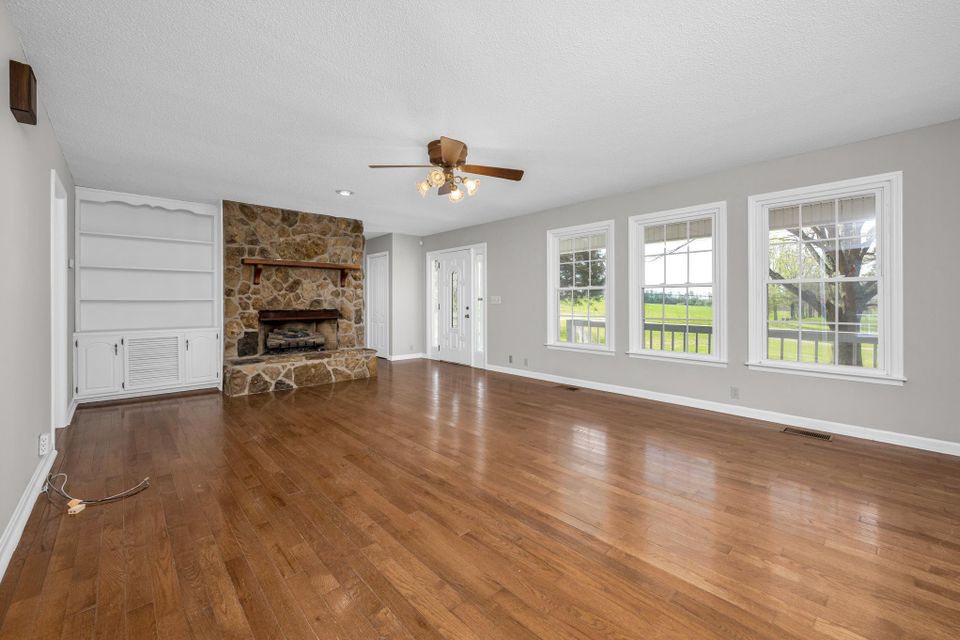30 l mitchell rd interiors 3