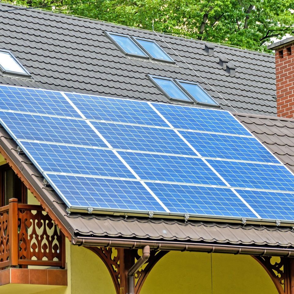 Solar panels 57e4d24443 1920