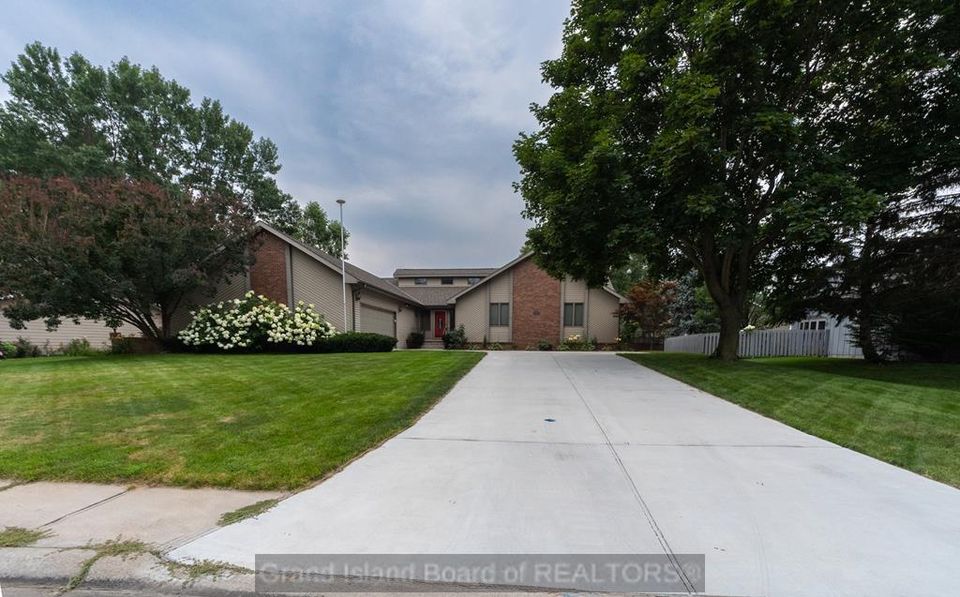 3127 woodridge blvd grand island ne 68801 a 1