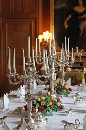 Candle holders 2659051 1280