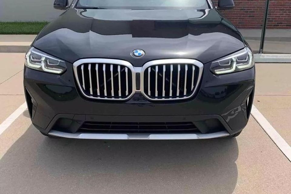 2022 bmw x3   3