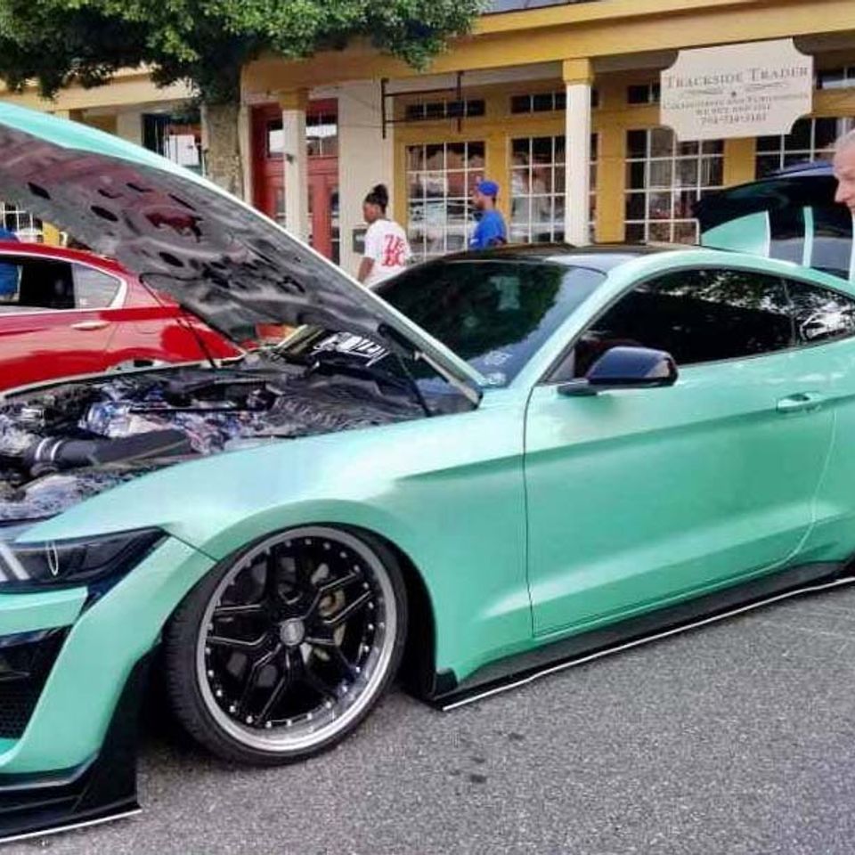 Mustang