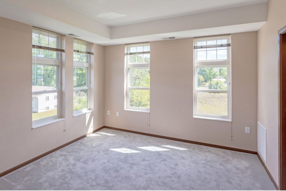Bedroom master