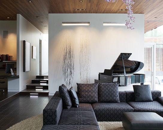 Curved home 10