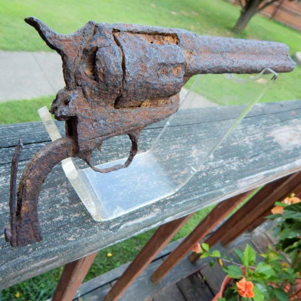 Dug  old west  colt saa  black powder revolver  loaded files920170912 11288 1qqlfdo