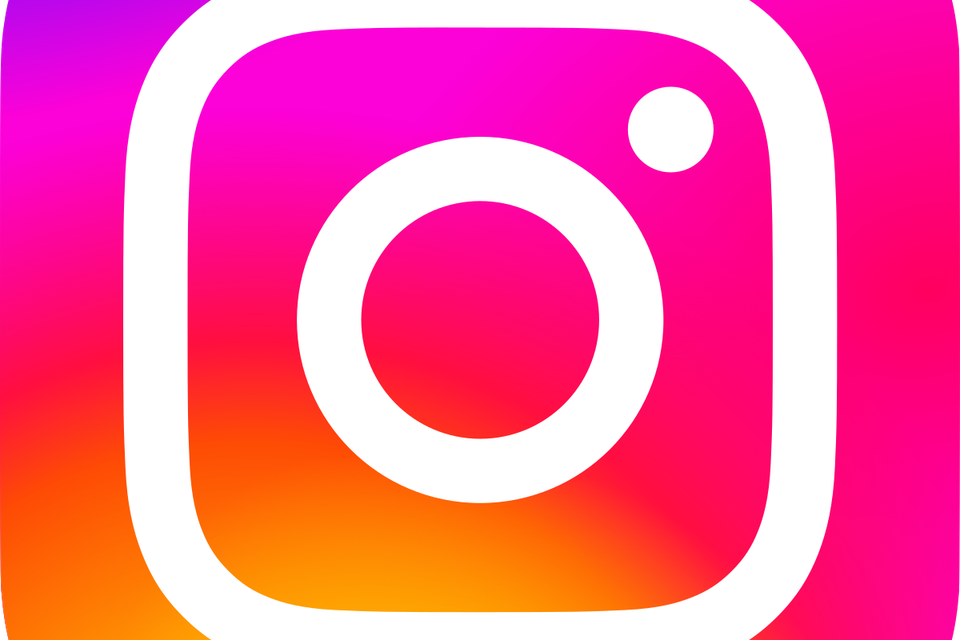 Instagram logo 2022.svg