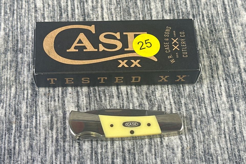 Lot 25 knife